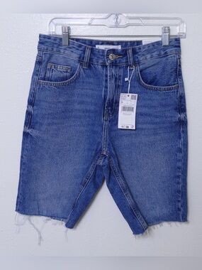 MNG Mango Denim Bermuda Shorts NWT Size 2 Blue Raw Hem High Rise Women’s